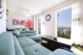 Messinian Bay Shore Apartment
